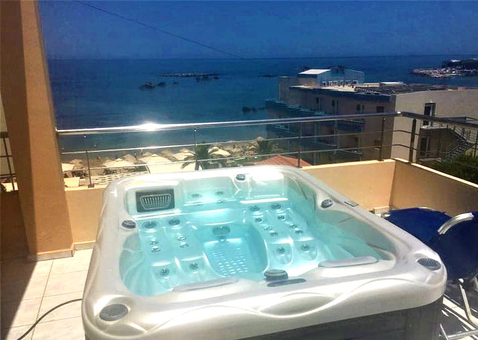 Hotel Christina Image 7